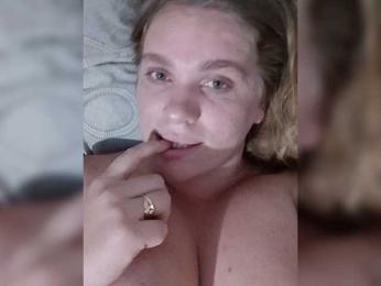 Tatka4 webcam bongacams model stream image