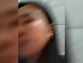 Bet-Lu webcam model stream image