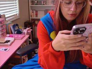 hotpinkcheeto webcam model stream image