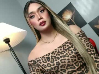 lovers_moon22 webcam model stream image