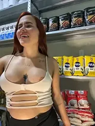 Queen_lorena webcam model stream image