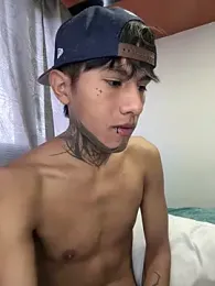 Noah_Lambert webcam model stream image