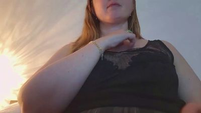 Girlluna webcam cam4 model stream image