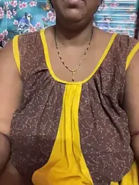 Beauty-queen webcam stripchat model stream image