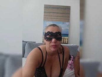 Sisinkaa4422 webcam model stream image