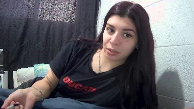 Violetazeinnn webcam model stream image