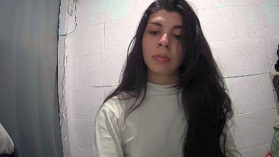 Violetazeinnn webcam model stream image