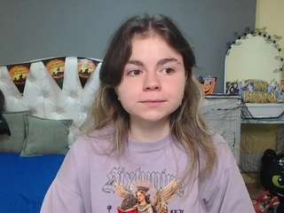 tinaredly webcam camsoda model stream image