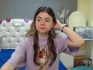 tinaredly webcam model stream image