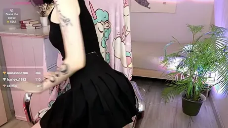 HazelTompson webcam model stream image