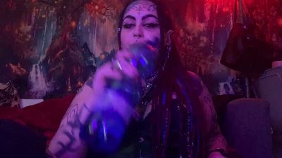 Nyxvelon webcam model stream image