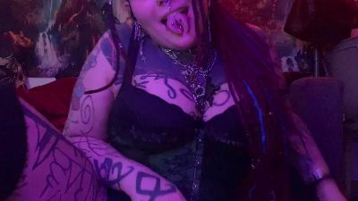 Nyxvelon webcam model stream image