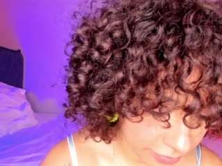 dani-moore webcam model stream image