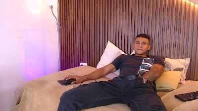 Aiden_steel webcam model stream image