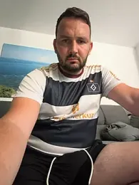 Wanderer710 webcam model stream image