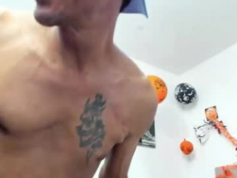 sofi_and_santy webcam model stream image