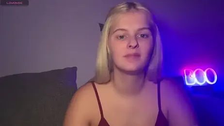 Allylove03 webcam stripchat model stream image