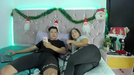 Harry_And_Girls webcam model stream image