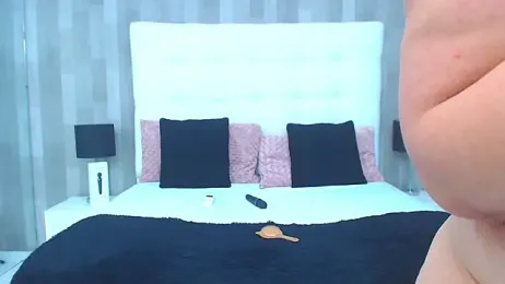 LeahMillerr webcam model stream image