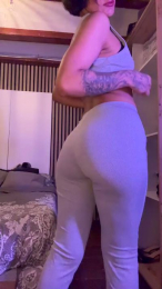 Pantermoon webcam model stream image