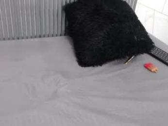 kitsune_44 webcam model stream image