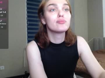 emiliarhodes webcam model stream image