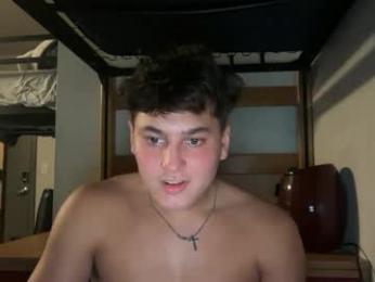 lochlanplayzz webcam model stream image