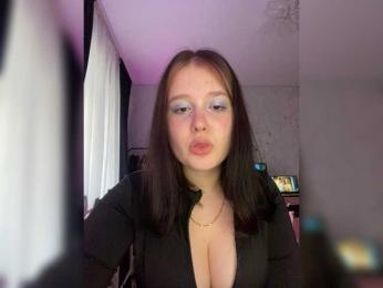 LinbergLin webcam model stream image