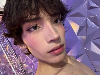 IsaacCollins webcam livejasmin model stream image