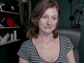 viviankiss webcam model stream image