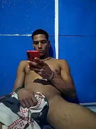 chicofresa_ webcam model stream image