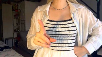 AprylFarnworth webcam model stream image