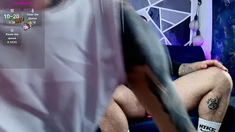 Snake-and-hunter webcam model stream image