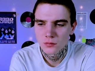 ryan-zen webcam model stream image