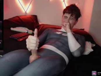 alfiegreenxxx webcam chaturbate model stream image