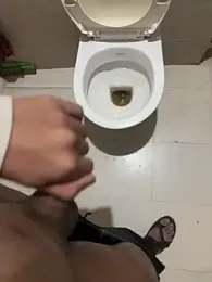 your_playboy_00 webcam model stream image