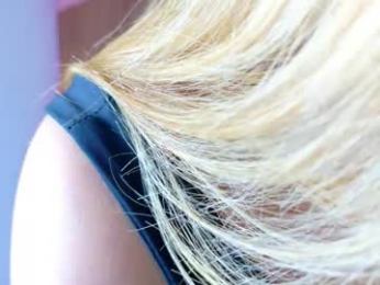 valeswift webcam model stream image