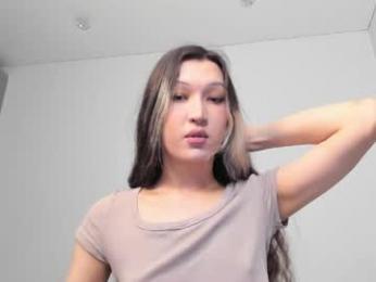 wiseenoughlamb webcam model stream image