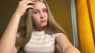 InezMorawa webcam model stream image