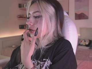 andromeedaa webcam model stream image