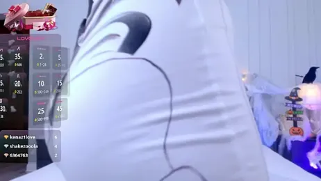 SophieAnn webcam model stream image