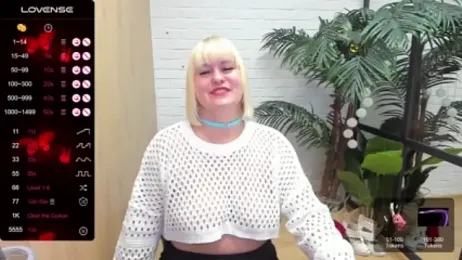 YolandaKiss webcam model stream image