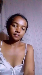 Elisah7 webcam model stream image