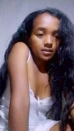 Elisah7 webcam model stream image