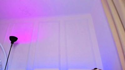 Adrialii webcam model stream image