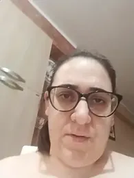 Dolcecurvy webcam model stream image