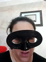 Dolcecurvy webcam model stream image