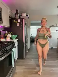Eva_Monroe- webcam model stream image