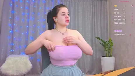 LovlyBambi webcam stripchat model stream image