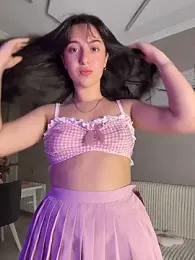 Tasty_NoraX webcam model stream image
